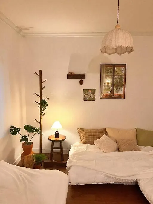 Anri Forest #Long Stay#5People #Front Yard#Laundry Busan 0*,  Corea del Sud